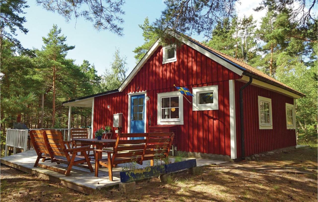 Stunning Home In Yngsjoe With Wifi 외부 사진