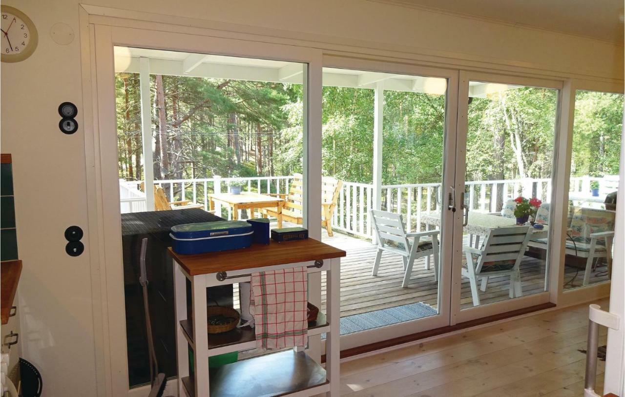 Stunning Home In Yngsjoe With Wifi 외부 사진